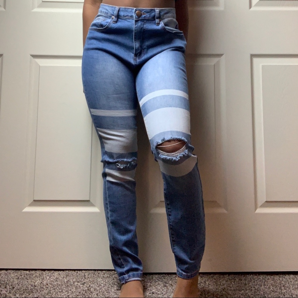 Blue skinny jean